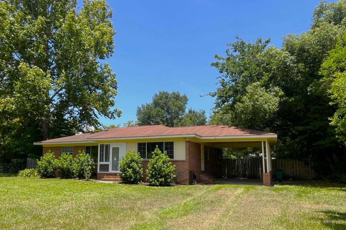 House for rent at 504 Bowen St, Saint Marys, GA 31558