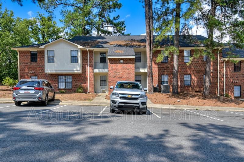 Apartment for rent at 2515 Center W Parkway #11C, Augusta, GA 30909