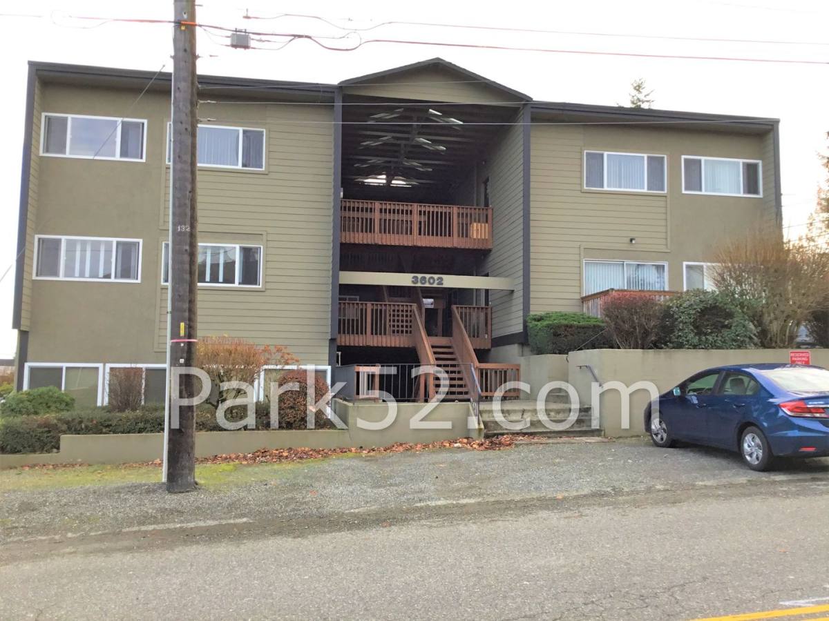 Apartment for rent at 3602 S 15th St, Tacoma, WA 98405
