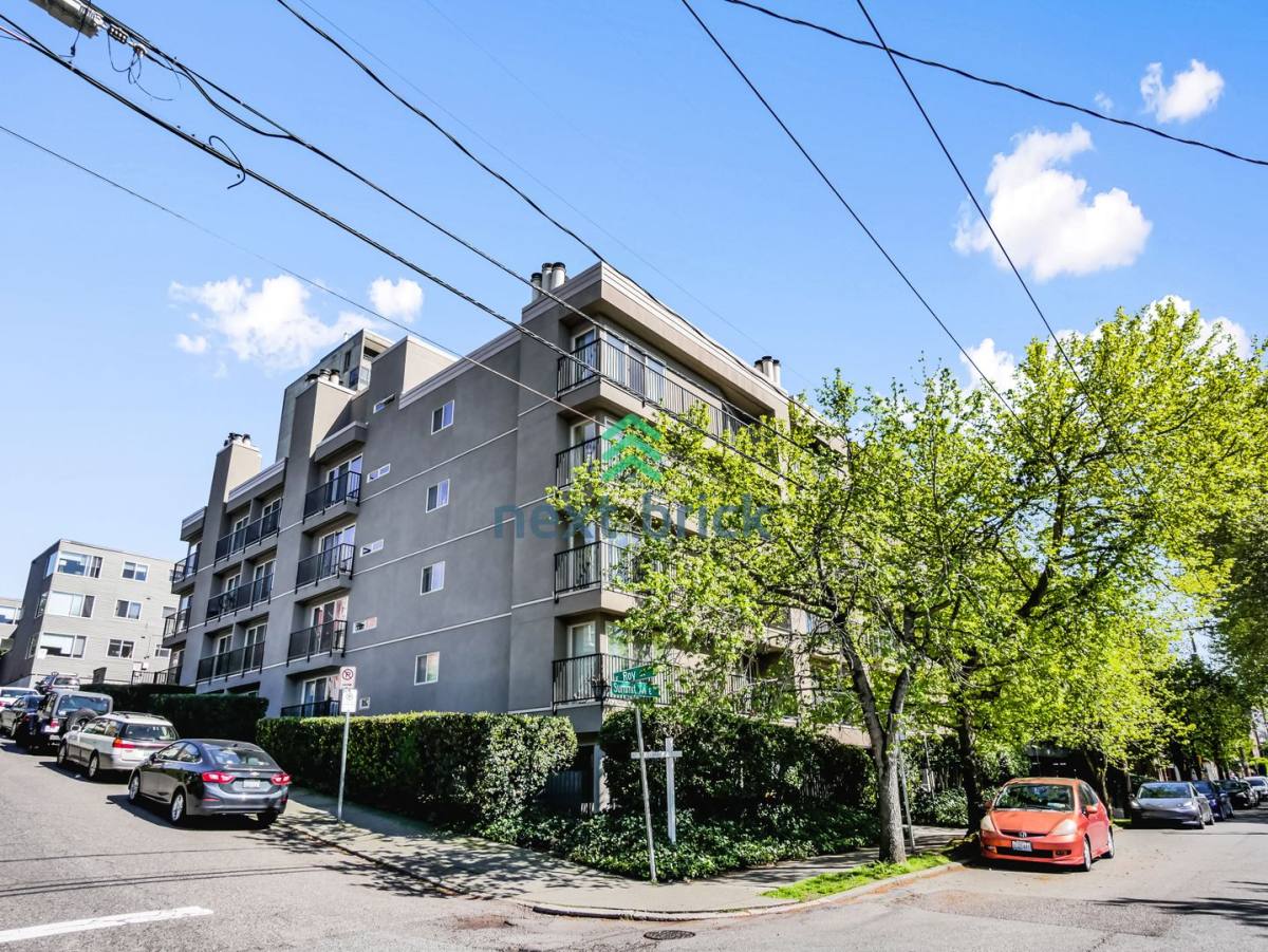 Condo for rent at 511 E Roy St, Seattle, WA 98102