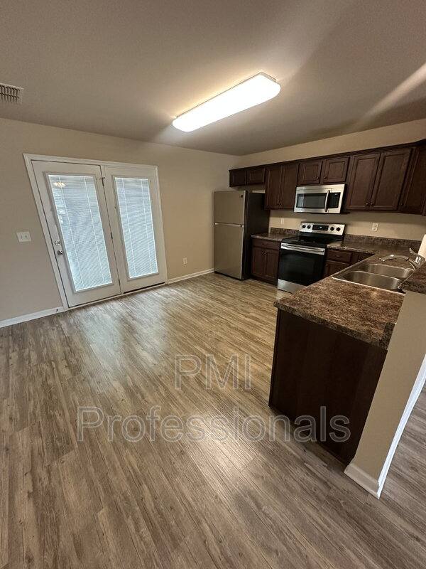 Townhouse for rent at 308 Dill Lane #A6, Murfreesboro, TN 37130