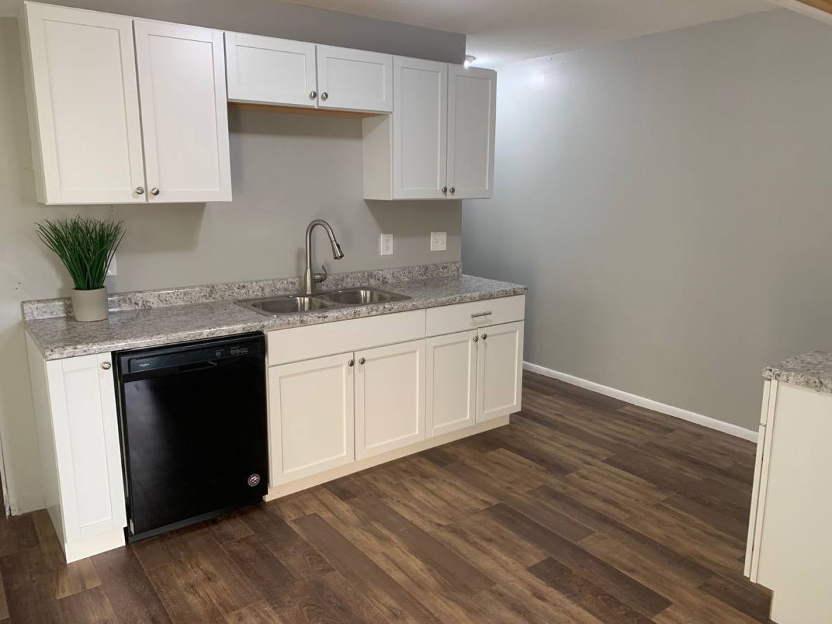Townhouse for rent at 3220 Grimes Ave N, Minneapolis, MN 55422