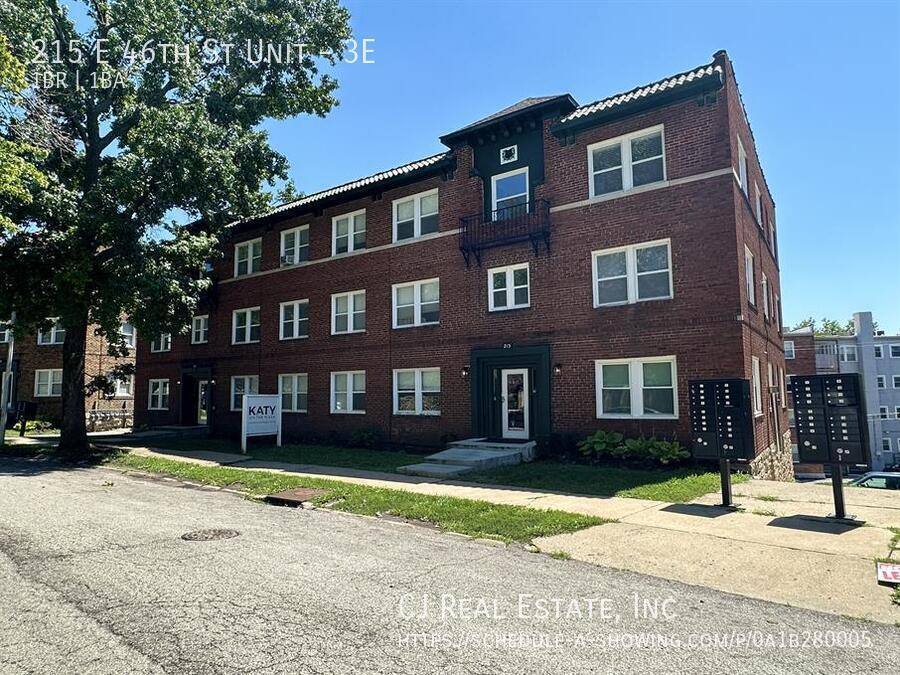 Apartment for rent at 215 E 46th St #3E, Kansas City, MO 64112