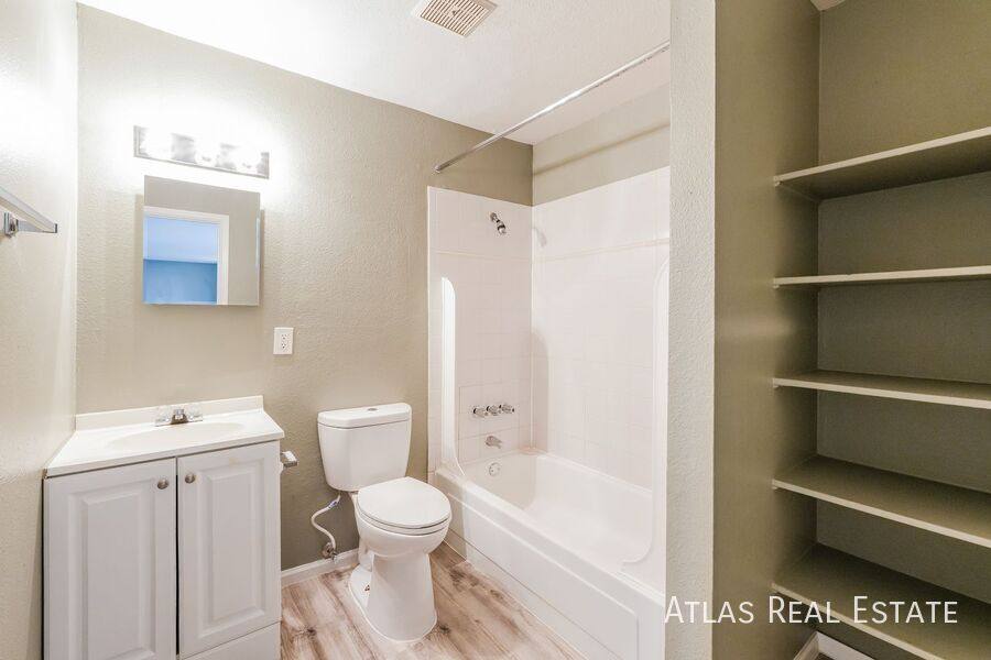 Apartment for rent at 2610 E Fountain Blvd #313, Colorado Springs, CO 80910