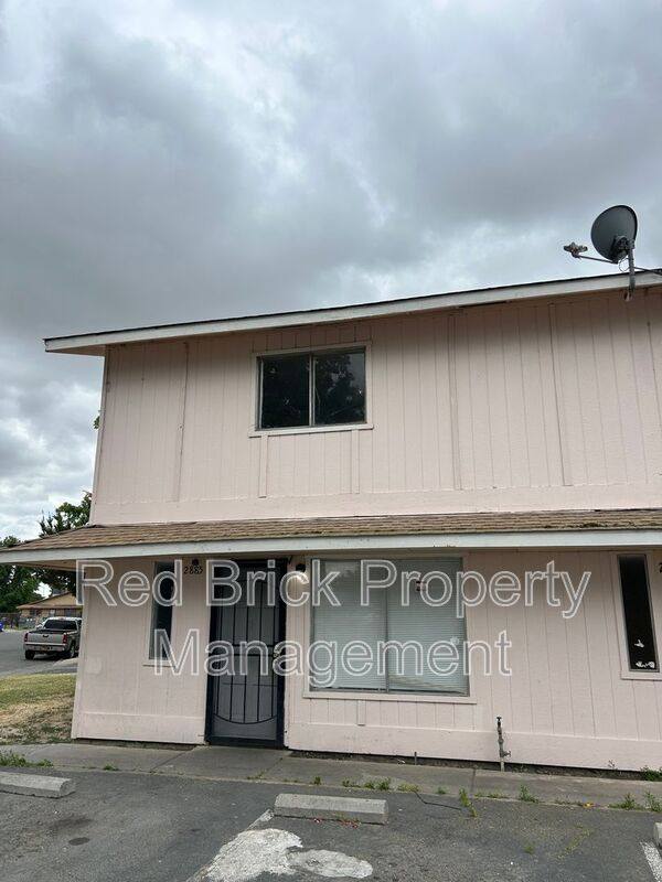 Apartment for rent at 2885 Determine Dr, Atwater, CA 95301