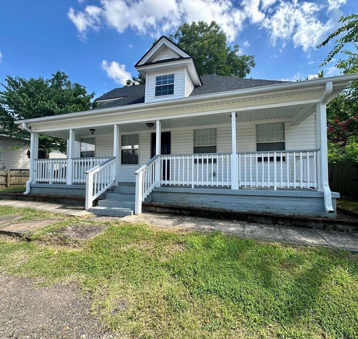 House for rent at 611 W 4th, Russellville, AR 72801