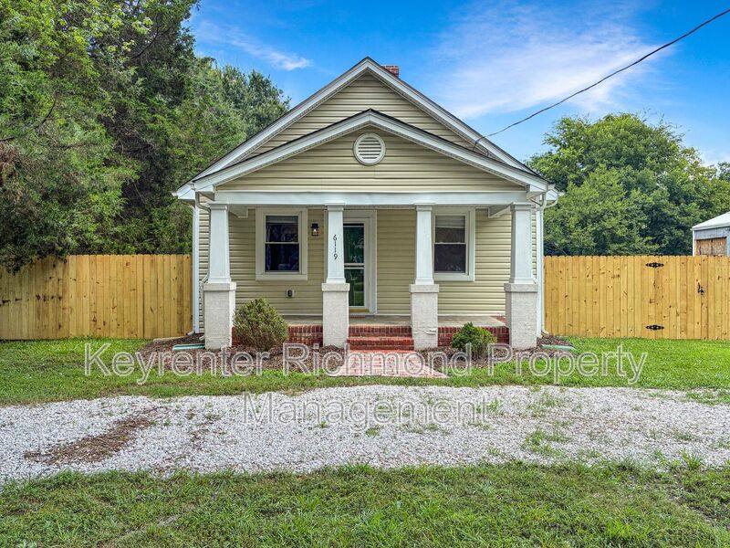 House for rent at 6119 Howell Dr, Richmond, VA 23234