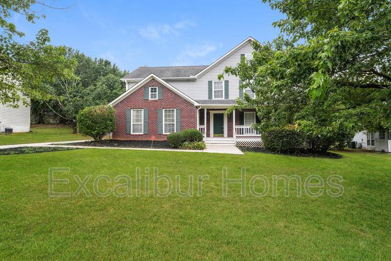 House for rent at 3277 Summit Glen Dr, Loganville, GA 30052