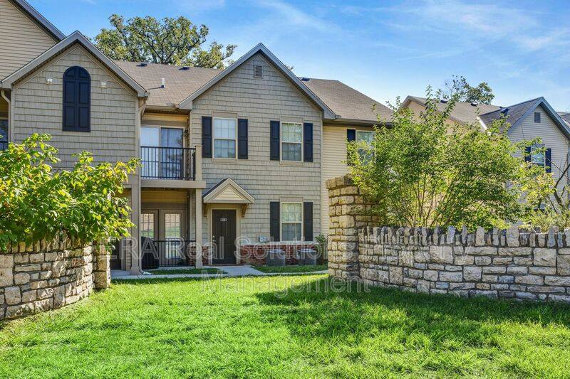 Apartment for rent at 1627-204 Gilmore Park Ave, Columbus, OH 43204