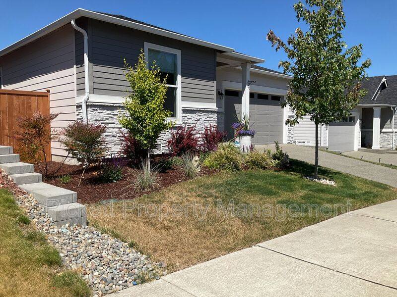 House for rent at 6584 Seaglass Ave, Port Orchard, WA 98367