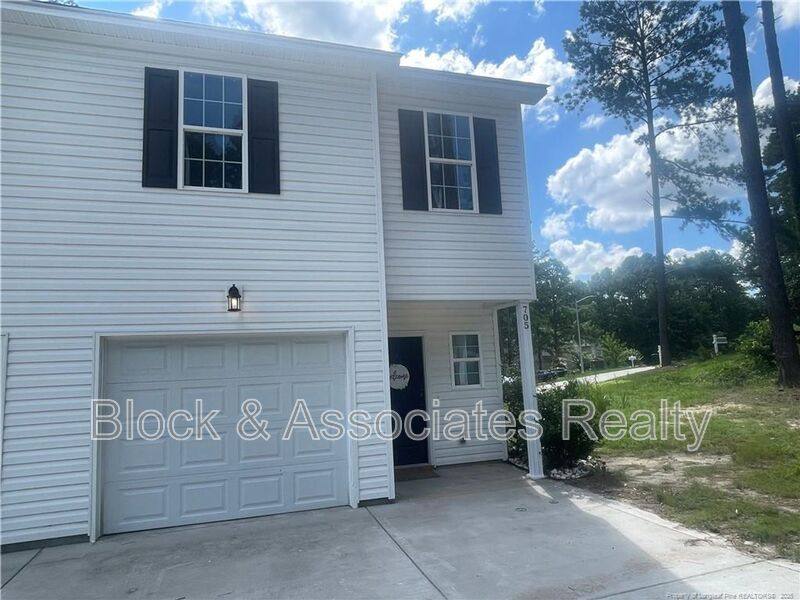 Townhouse for rent at 705 Georgetown Circle, Fayetteville, NC 28314