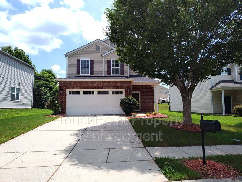 House for rent at 10426 Grand Fir Rd, Charlotte, NC 28227