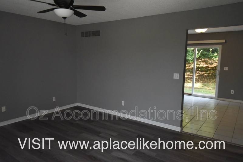 Townhouse for rent at 4530 NW 57th St, Kansas City, MO 64151