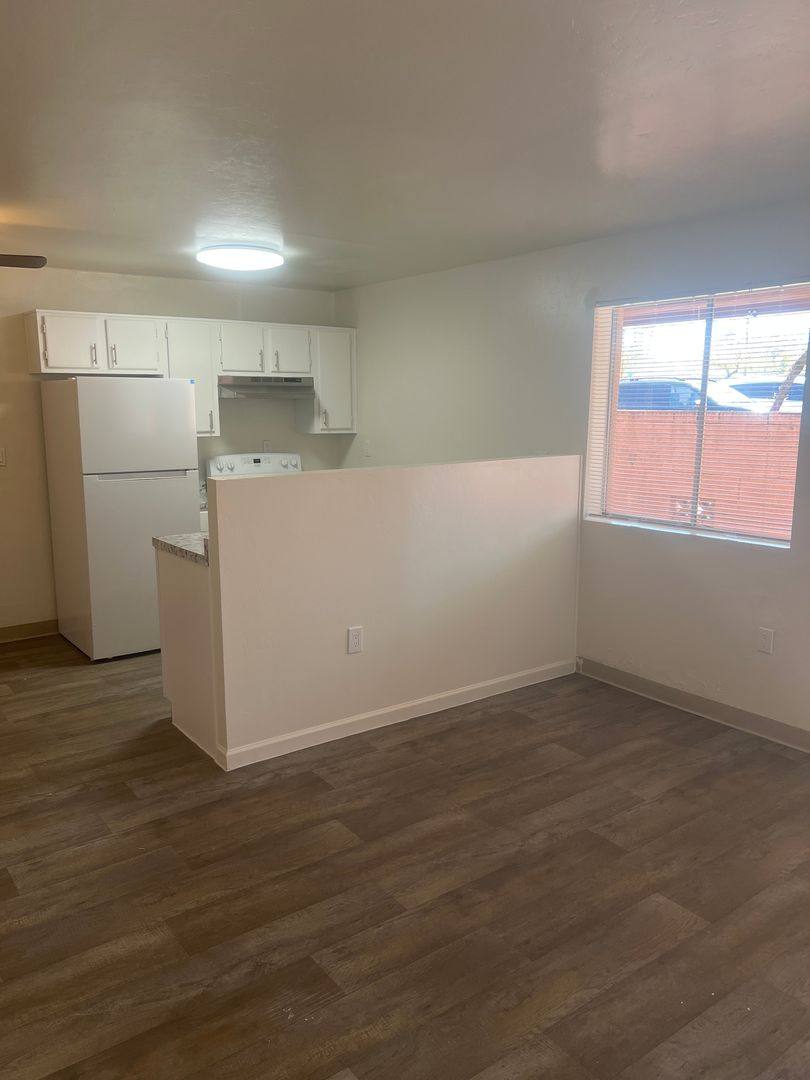 Apartment for rent at 510 W Sahuaro St, Tucson, AZ 85705
