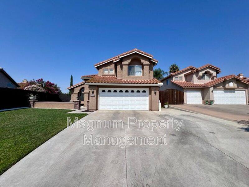 House for rent at 25125 Corte Anacapa, Murrieta, CA 92563