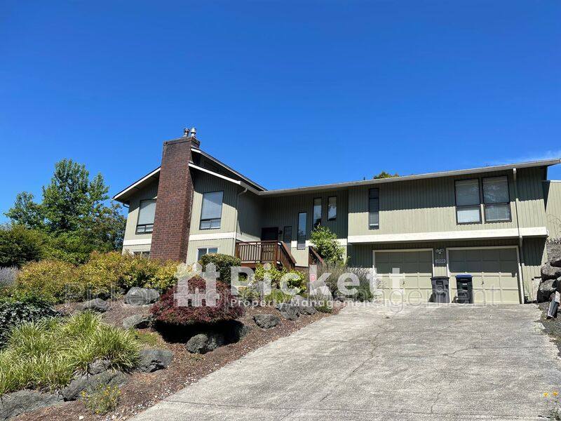 House for rent at 1058 NE Sol Vei, Poulsbo, WA 98370