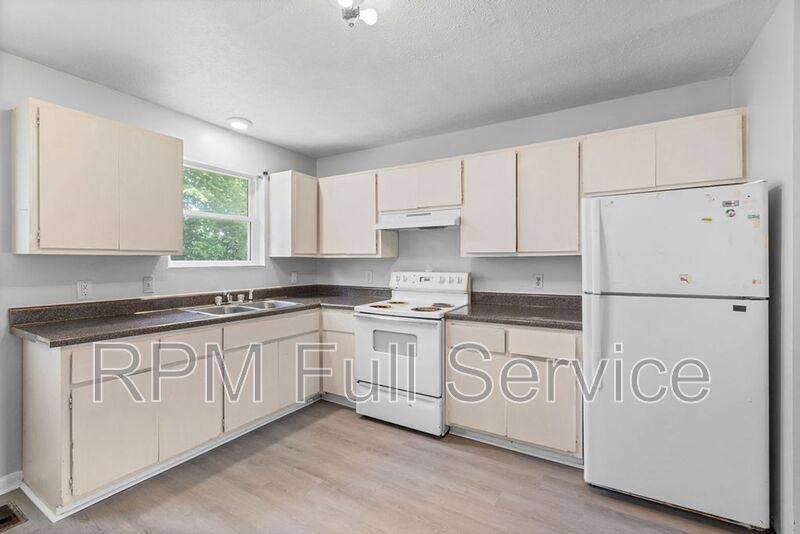 Townhouse for rent at 105 Hubert Dr, Gallatin, TN 37066