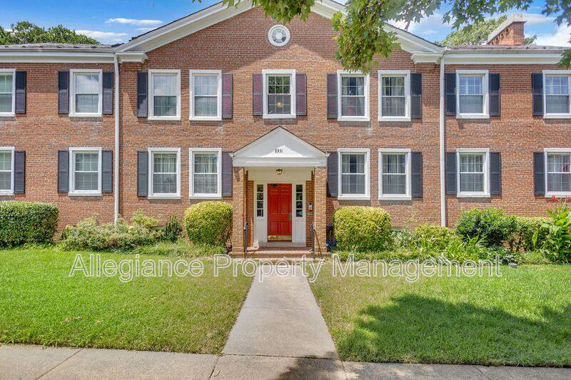 House for rent at 2931 S Columbus St #B-1, Arlington, VA 22206