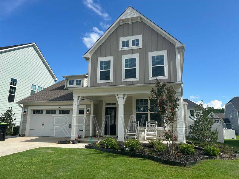 House for rent at 621 Ressler St, Holly Springs, NC 27540
