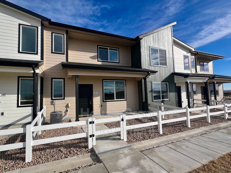 Townhouse for rent at 3908 Canoe St, Evans, CO 80620