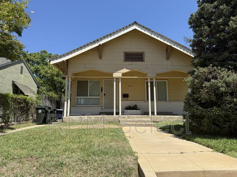 Apartment for rent at 4925 11th Ave, Sacramento, CA 95820