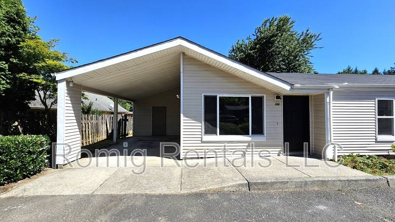 House for rent at 906 Pioneer St, Ridgefield, WA 98642