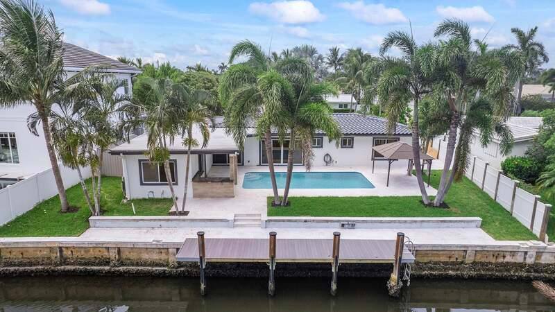 House for rent at 808 NE 72nd St, Boca Raton, FL 33487