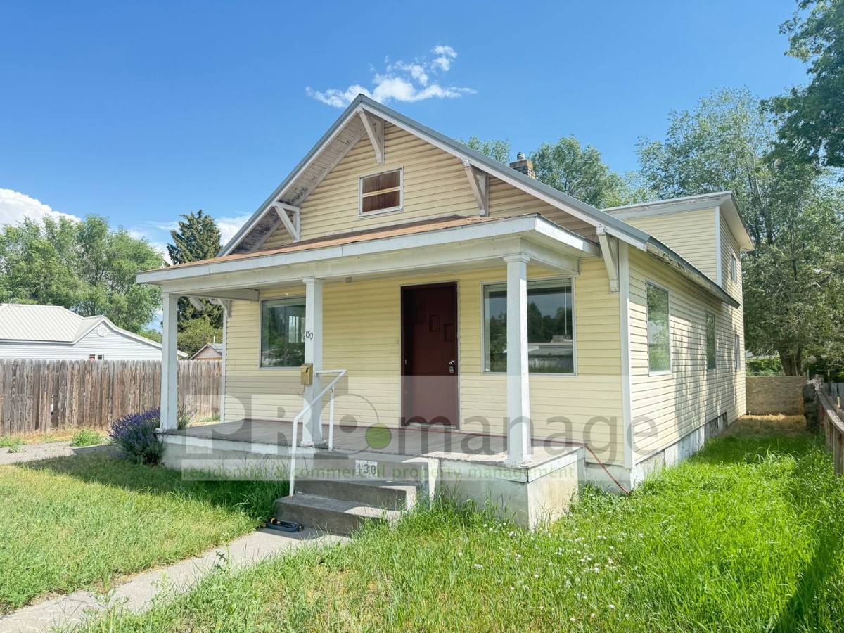 House for rent at 130 E 17th St, Idaho Falls, ID 83404