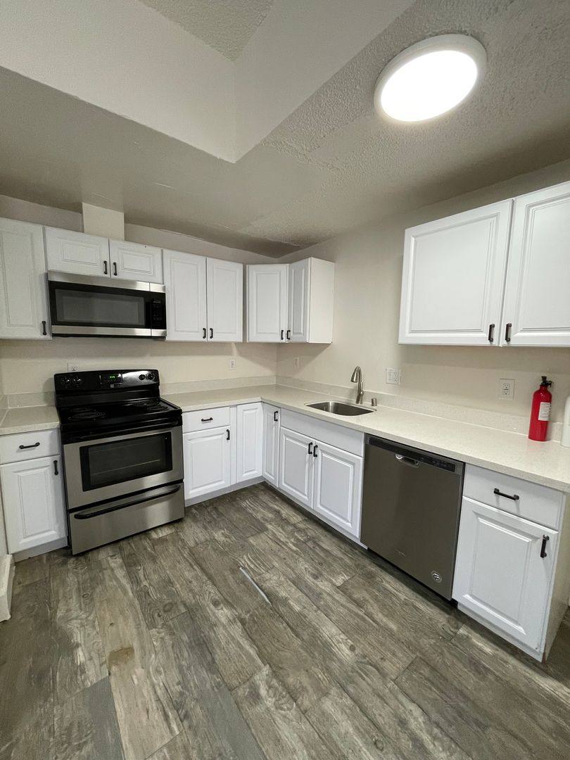 Apartment for rent at 2505 Foothill Blvd, Oakland, CA 94601