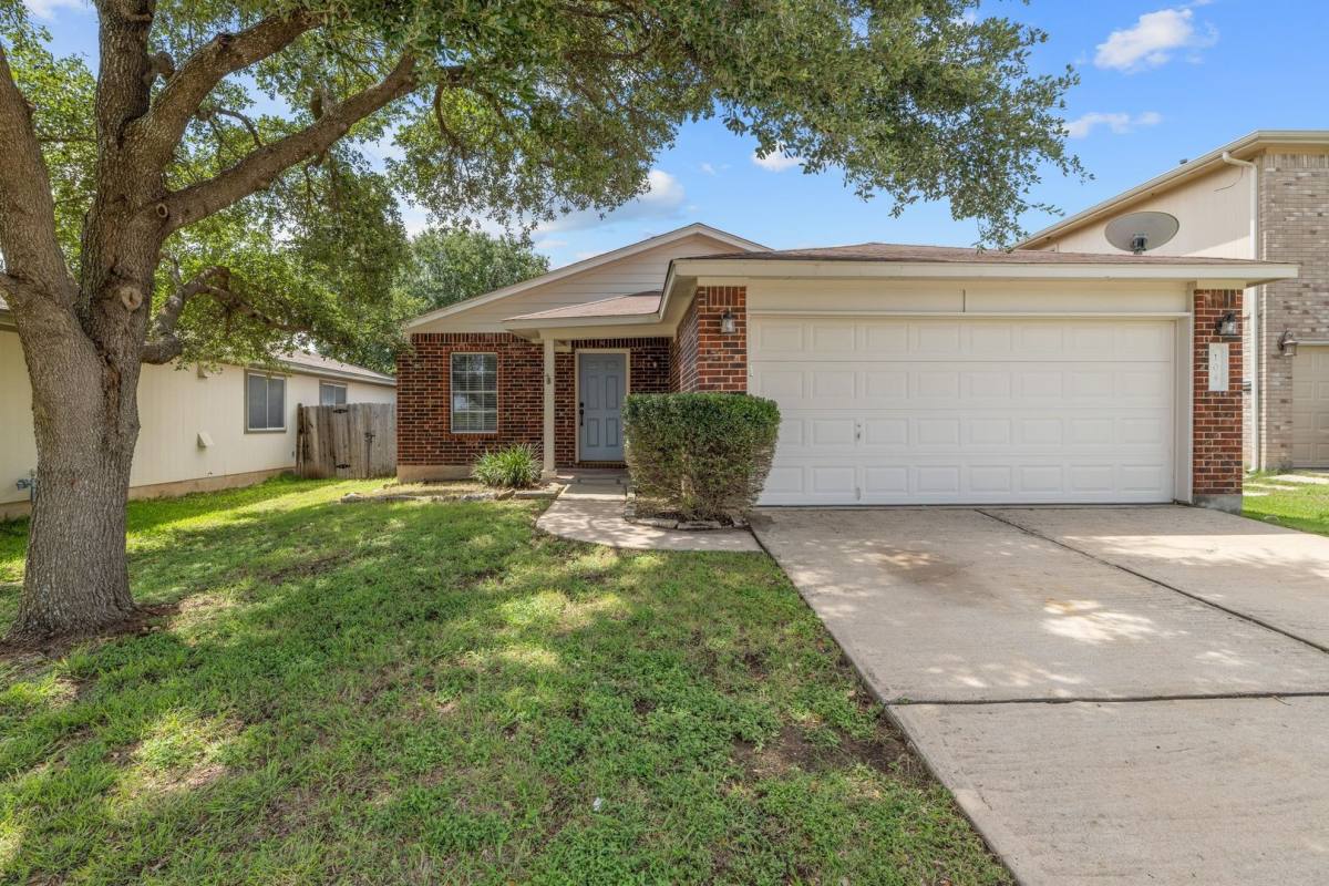 House for rent at 104 Brentwood Dr, Leander, TX 78641