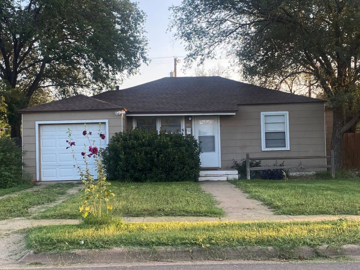 House for rent at 2818 42nd St, Lubbock, TX 79413