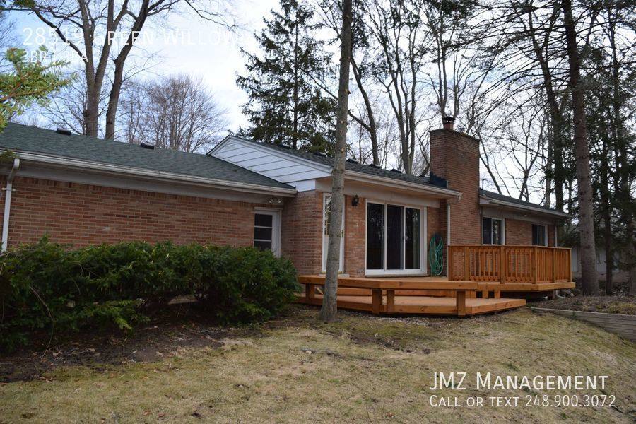 House for rent at 28519 Green Willow, Farmington, MI 48331
