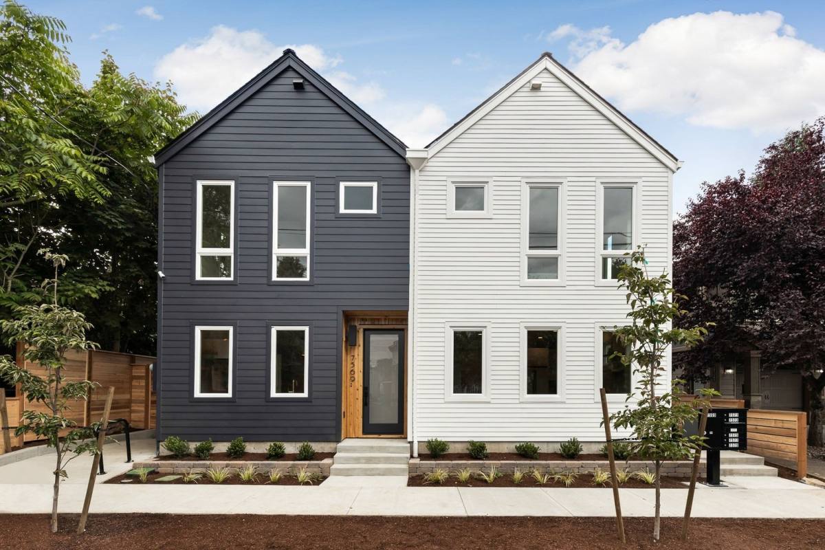Townhouse for rent at 7579 N Berkeley Ave, Portland, OR 97203