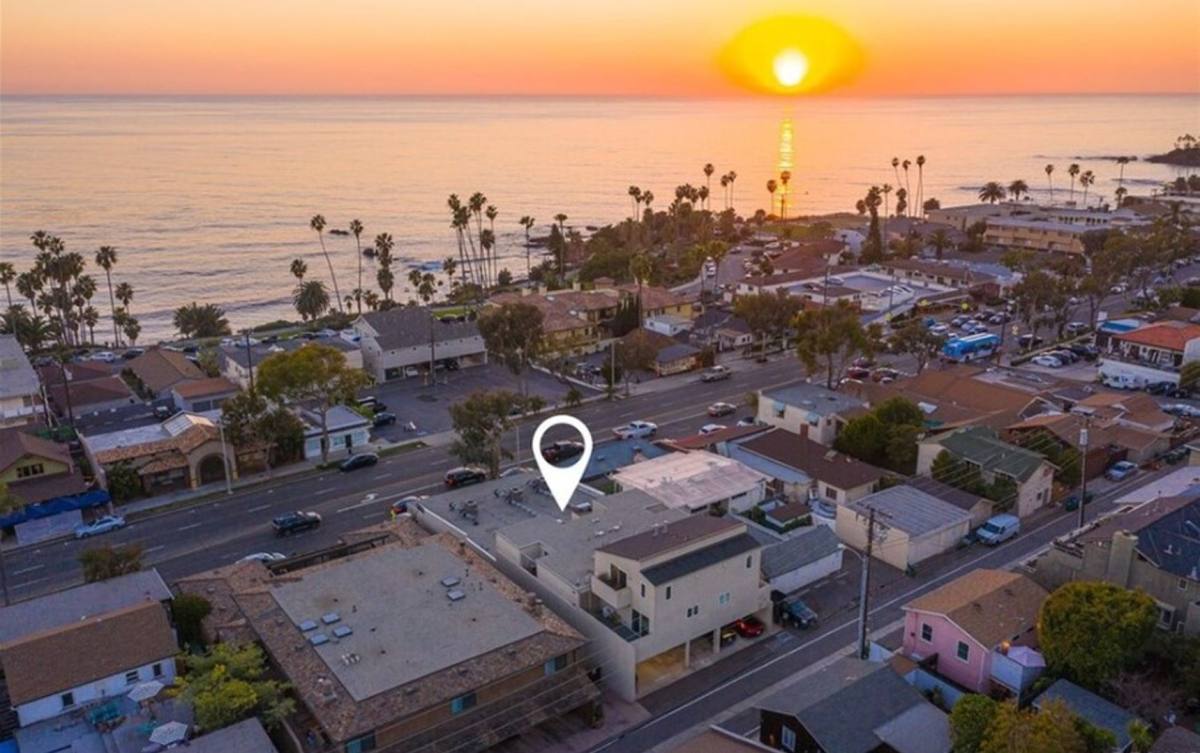 Apartment for rent at 354 N Coast Highway, Laguna Beach, CA 92651