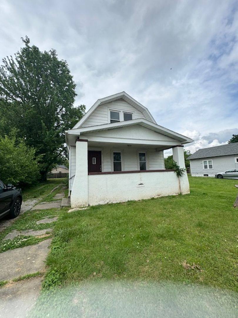 House for rent at 1502 E Indiana St, Evansville, IN 47711