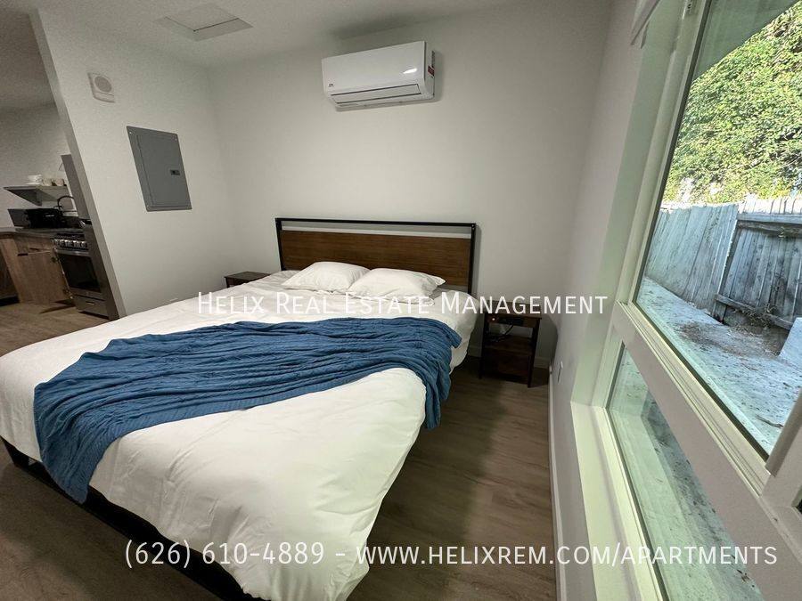 Apartment for rent at 1577 N Fair Oaks Ave #11, Pasadena, CA 91103