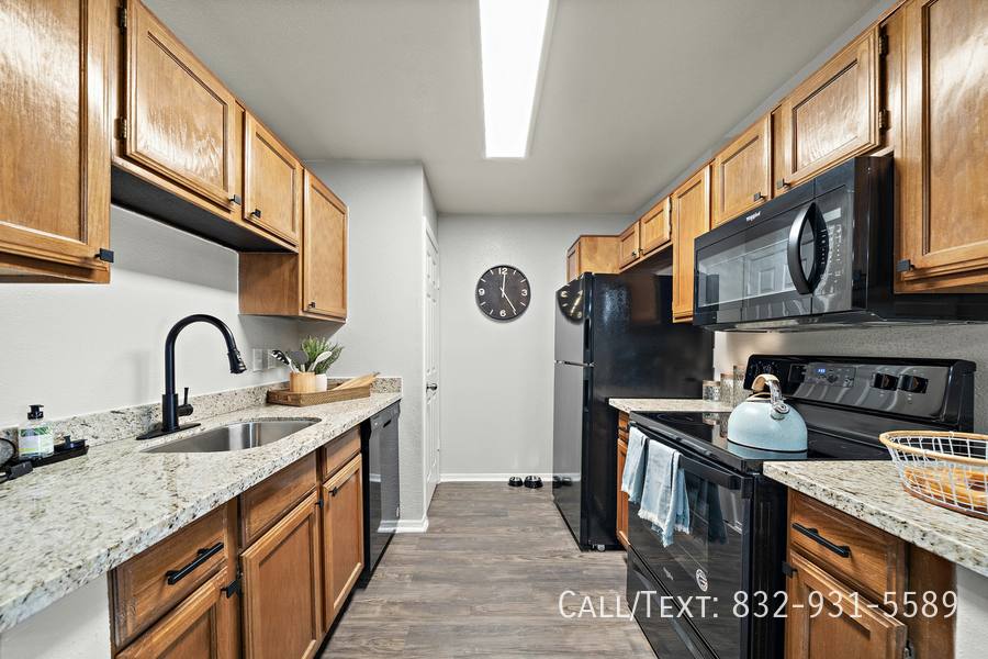 Apartment for rent at 17200 N Gessner Rd #AAW2, Houston, TX 77064