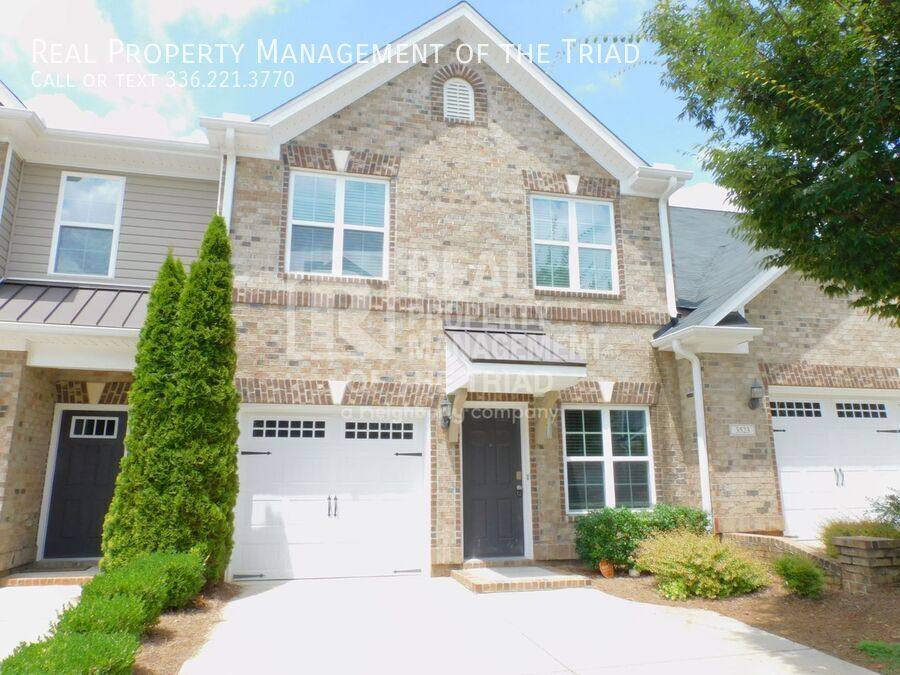 Townhouse for rent at 3521 Timbergate Lane, High Point, NC 27265