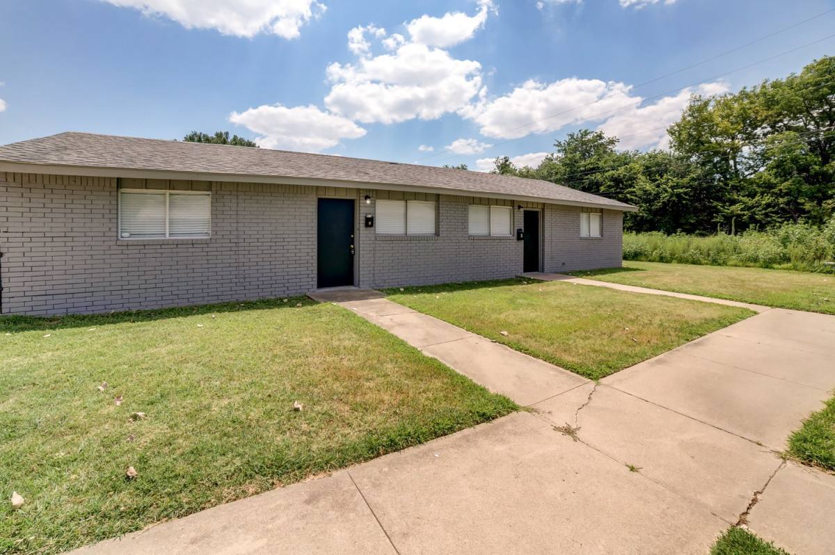 Apartment for rent at 1308 N Irvington Ave, Tulsa, OK 74115