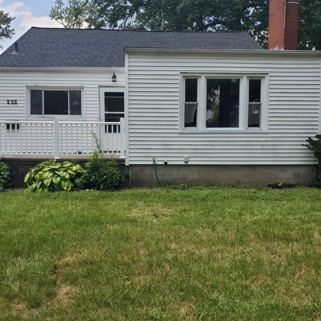 House for rent at 222 Beebe Ave, Elyria, OH 44035