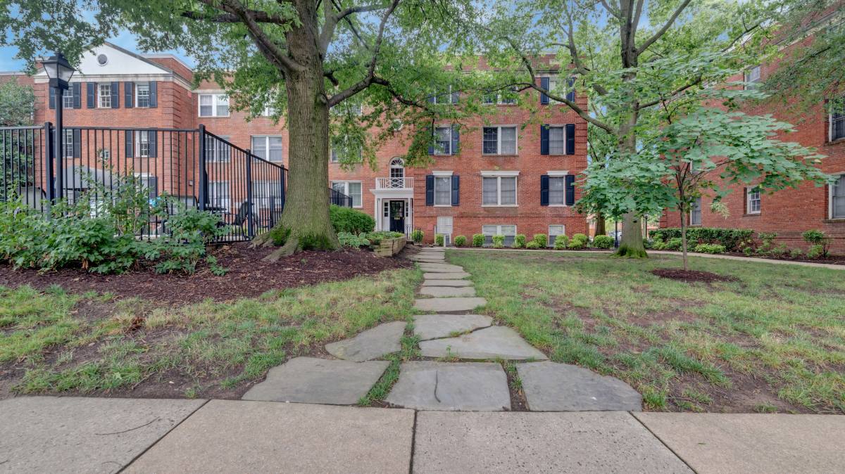 Apartment for rent at 504 Bashford Lane #3121, Alexandria, VA 22314
