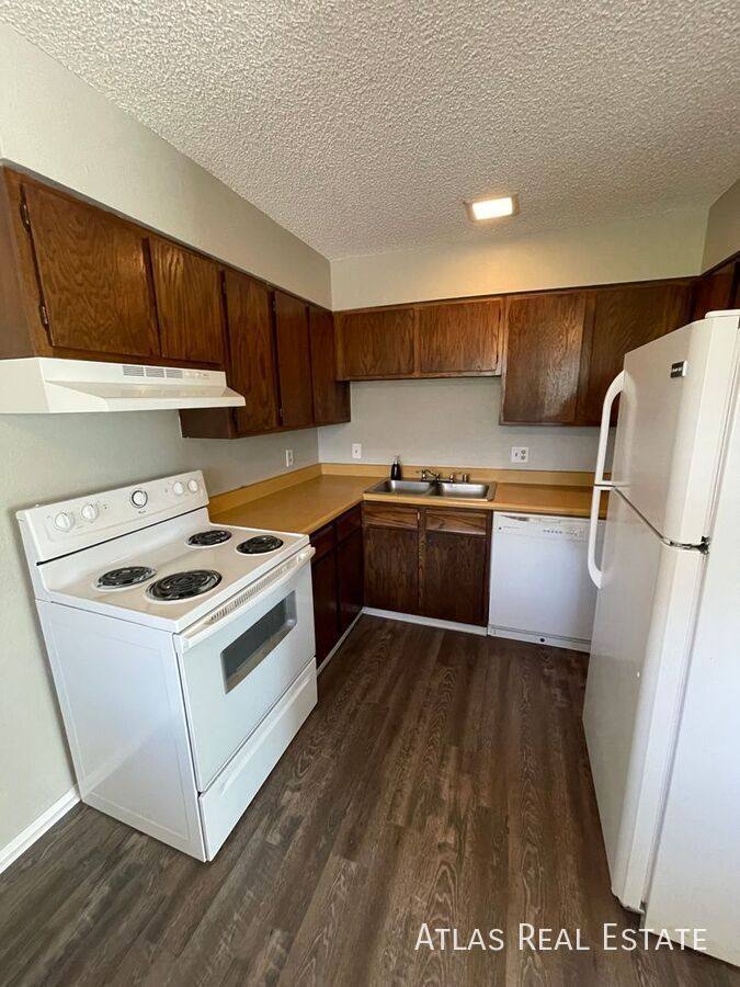 Apartment for rent at 415 Saint Vrain Place #202, Colorado Springs, CO 80904