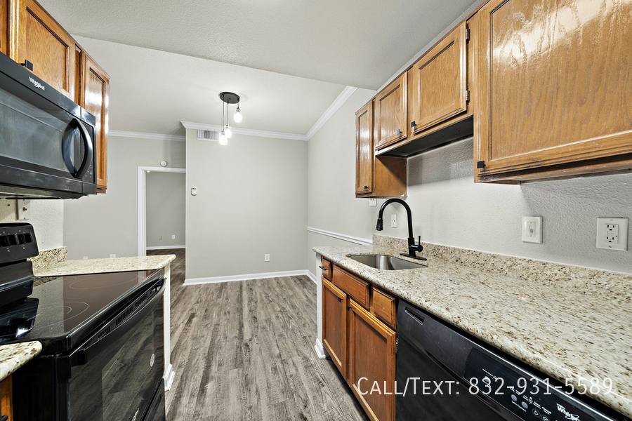 Apartment for rent at 17200 N Gessner Rd #AAW1, Houston, TX 77064