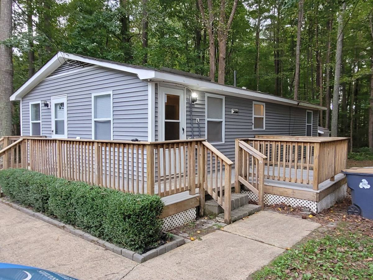 House for rent at 1616 Baptist Rd, Yorktown, VA 23690