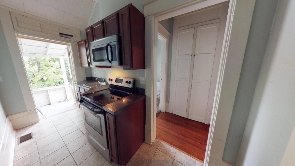 Apartment for rent at 2145 Oak St #1, Jacksonville, FL 32204