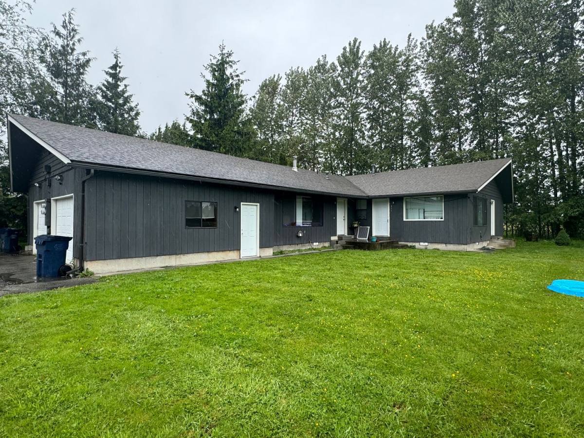 Apartment for rent at 309 311 Baker St, Everson, WA 98247