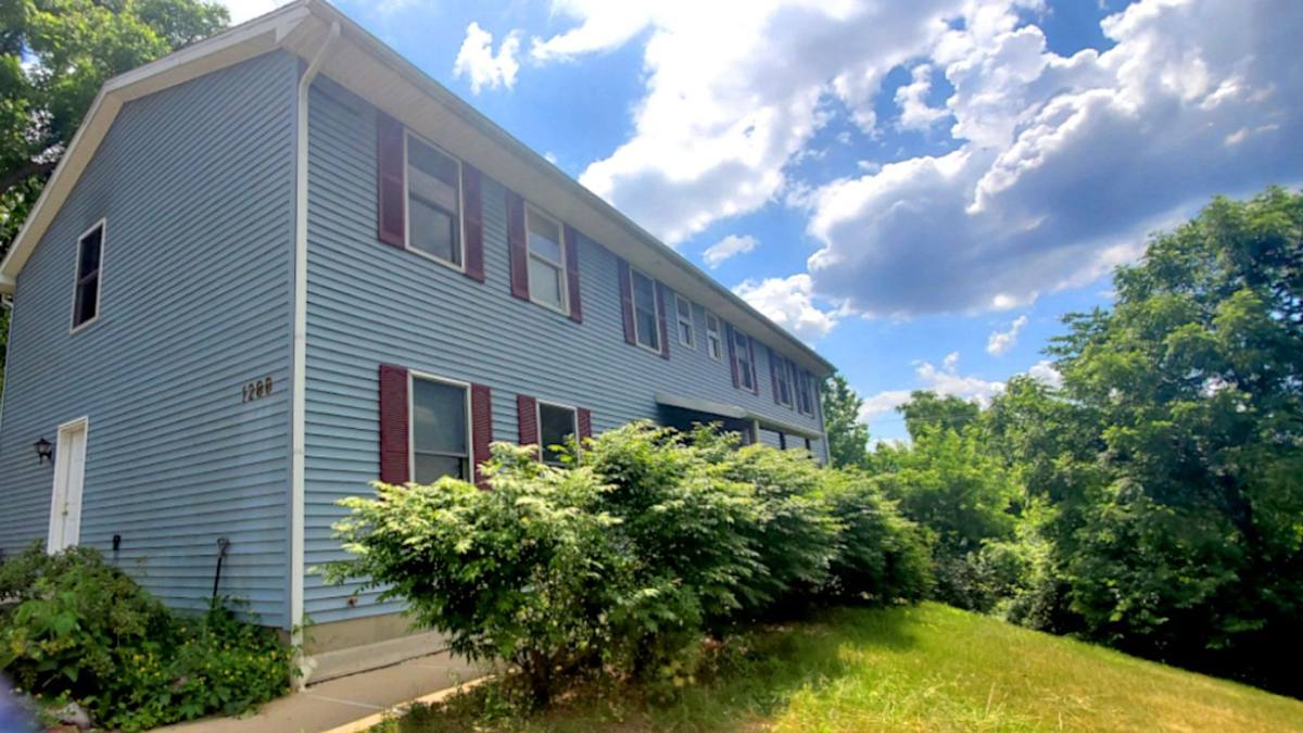 Apartment for rent at 1288 Broadway St, Ann Arbor, MI 48105