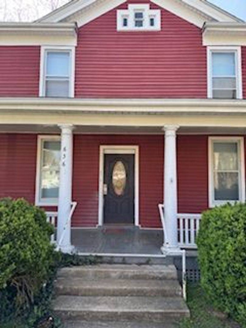 Apartment for rent at 636 Chestnut Ave, Waynesboro, VA 22980