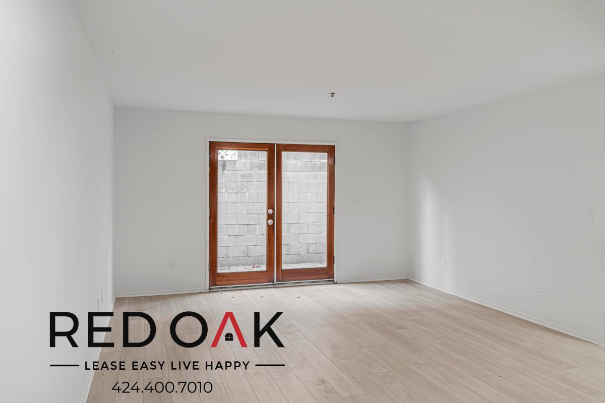 Condo for rent at 1011 Pico Blvd #13, Santa Monica, CA 90405