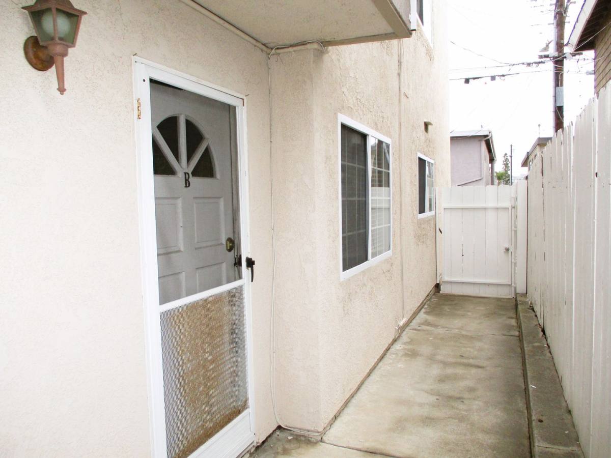 Apartment for rent at 34036 El Encanto Ave, Dana Point, CA 92629